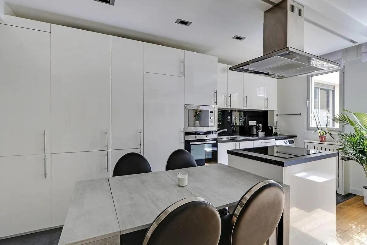 Appartement Spacieux - Arc De Triomphe Parijs