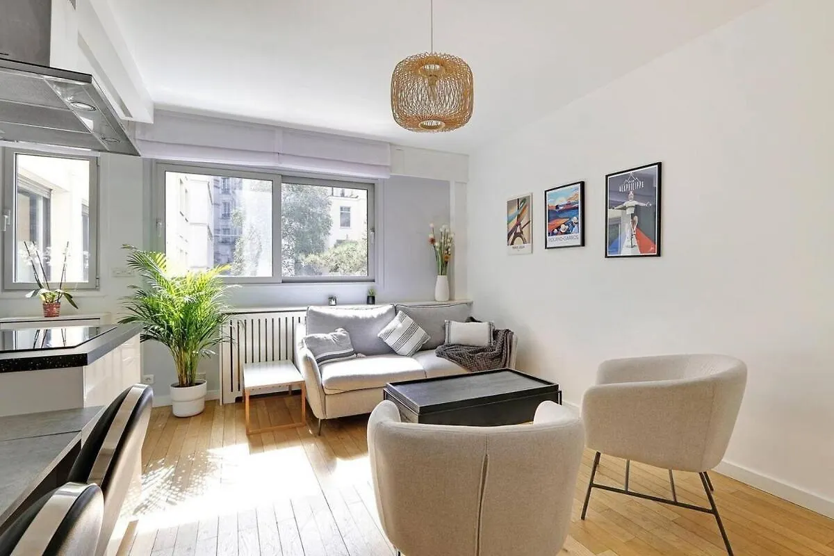 Appartement Spacieux - Arc De Triomphe location